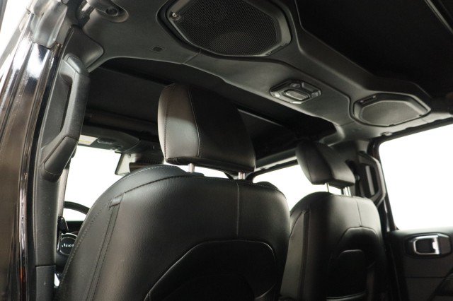 Used 2019 Jeep Wrangler Unlimited Sahara AWD/4WD image 27