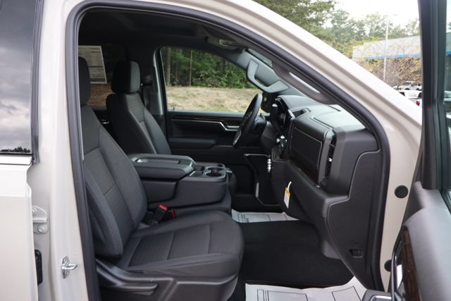 New 2026 GMC Sierra 1500 SLE w/ Preferred Package AWD/4WD image 25