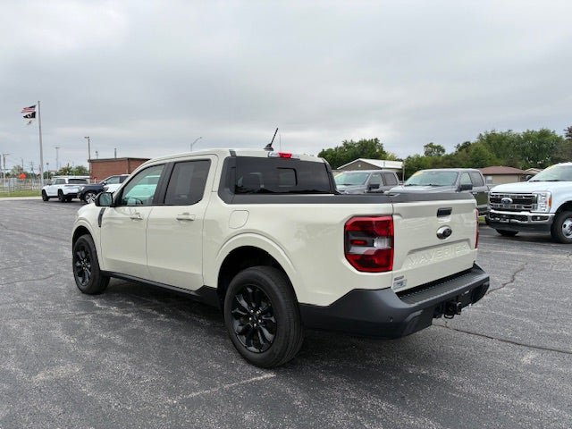 Used 2024 Ford Maverick Lariat w/ Black Appearance Package FWD image 3