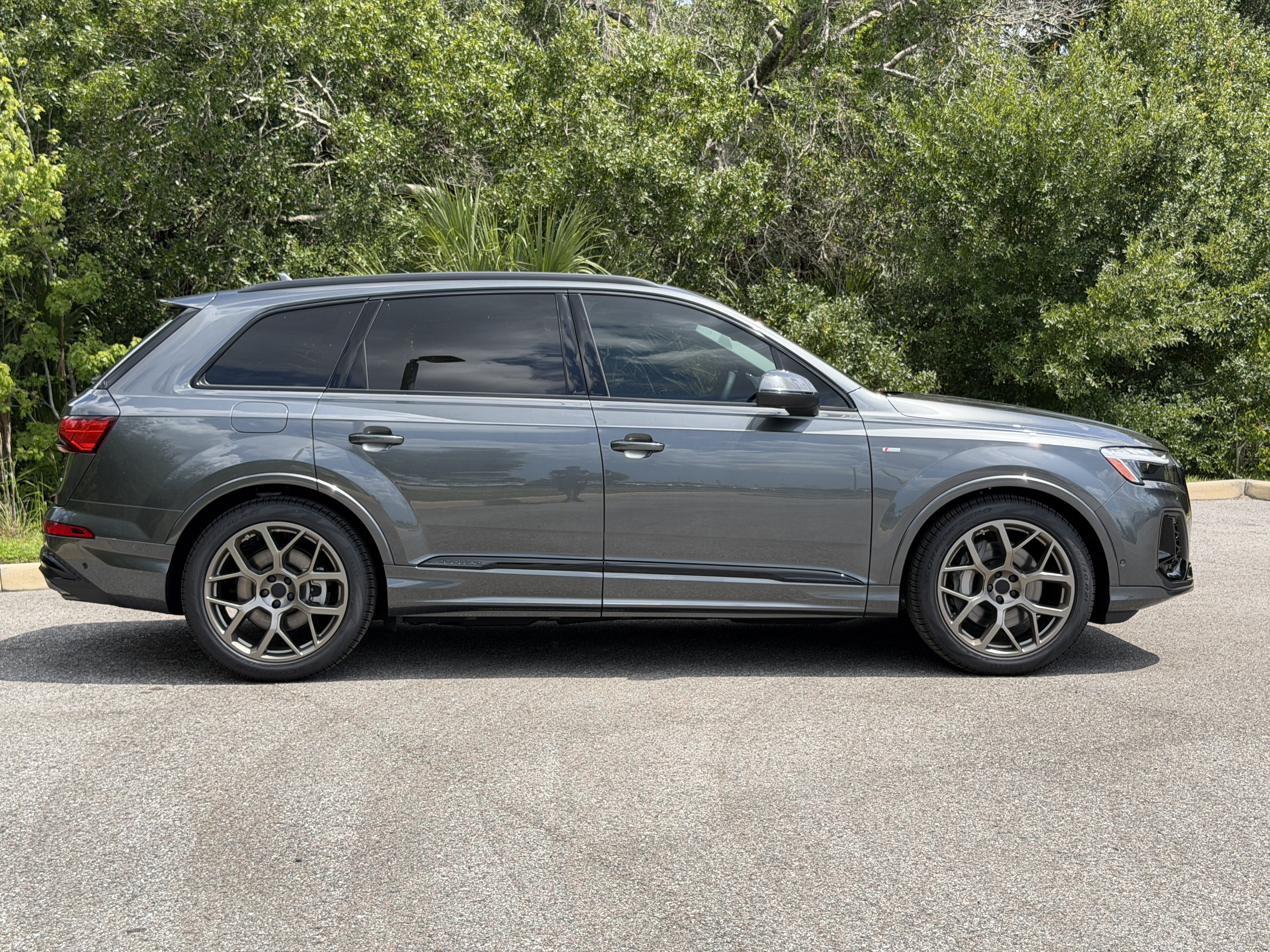 New 2026 Audi Q7 Premium Plus AWD/4WD image 2