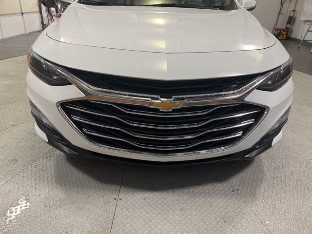 Used 2024 Chevrolet Malibu LT image 14