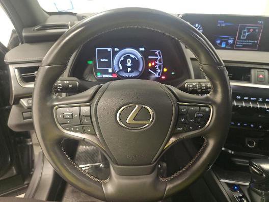 Used 2021 Lexus UX 250h w/ Premium Package image 5