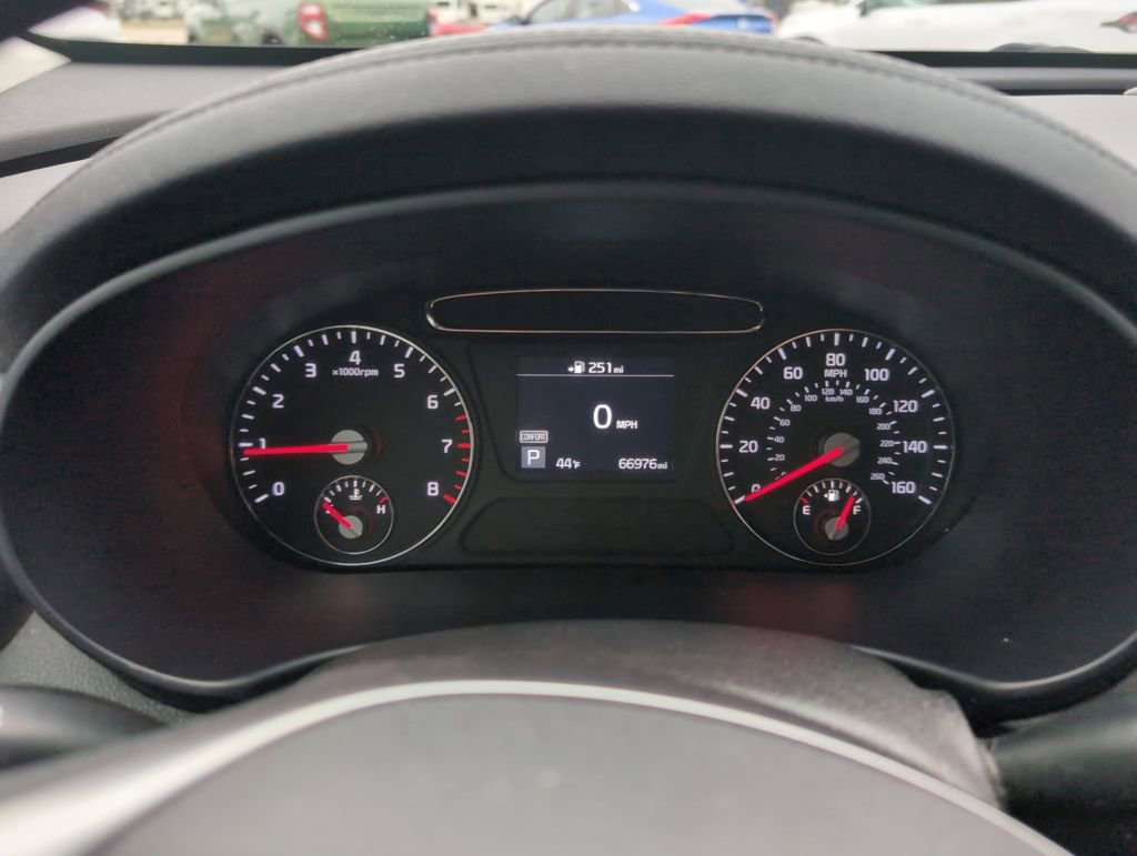 Used 2019 Kia Sorento LX image 17