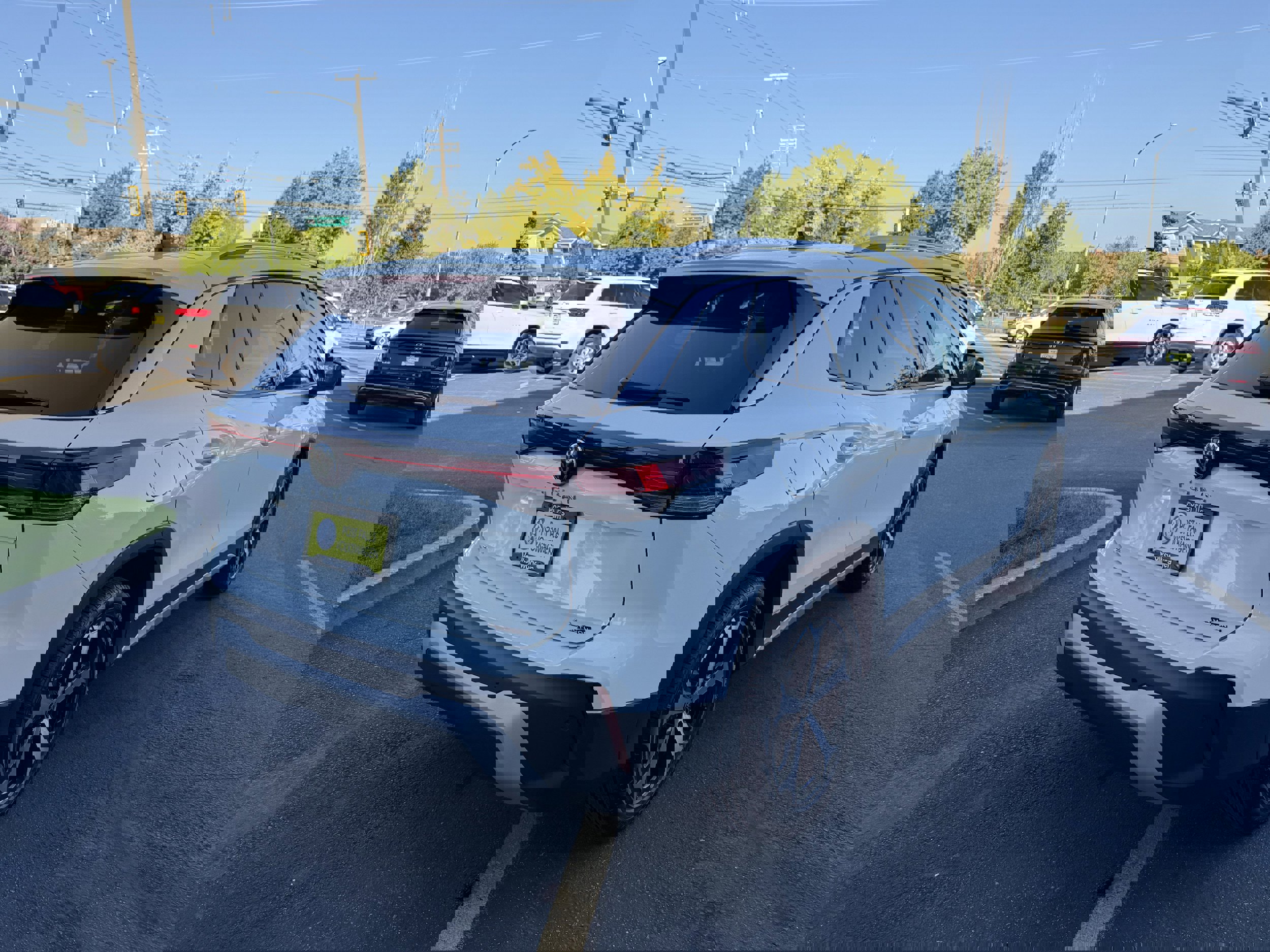 New 2025 Volkswagen Tiguan SE image 5