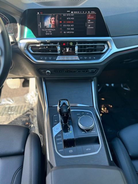 Used 2021 BMW 430i Convertible image 17