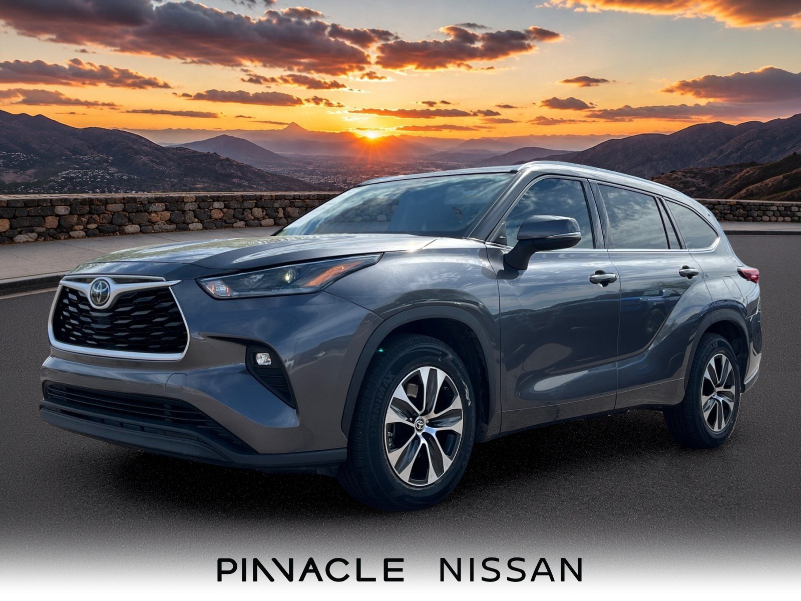 Used 2021 Toyota Highlander XLE