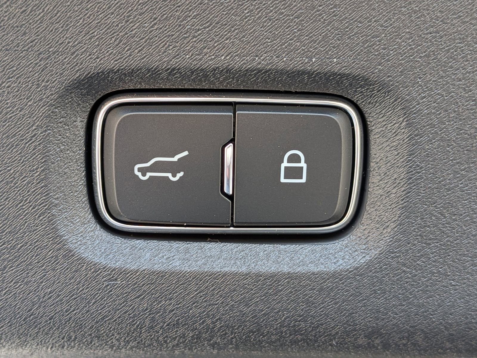 New 2026 Lincoln Navigator Reserve image 14