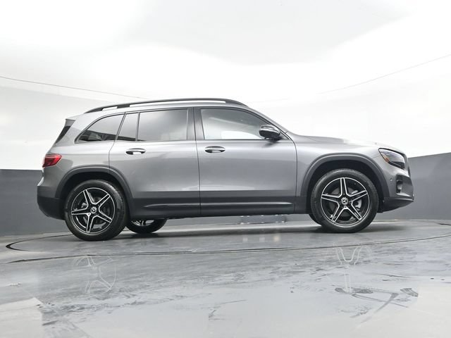 Used 2026 Mercedes-Benz GLB 250 4MATIC image 30