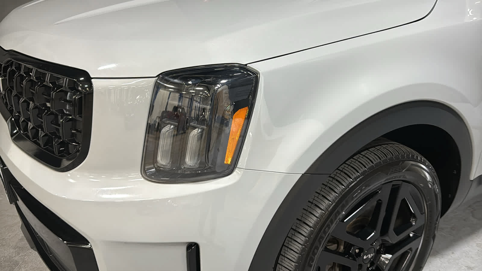 Used 2024 Kia Telluride EX X-Line AWD/4WD image 7