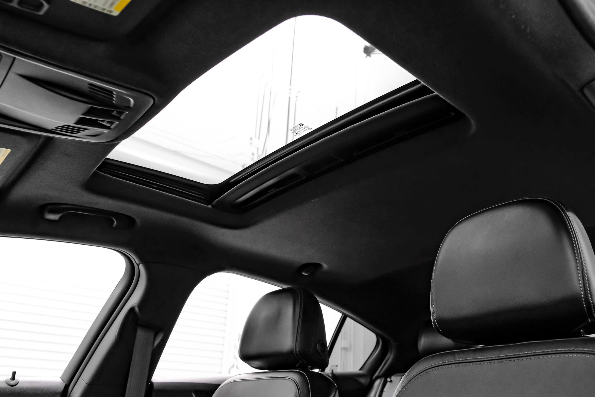 Used 2016 Chevrolet Cruze Premier image 25