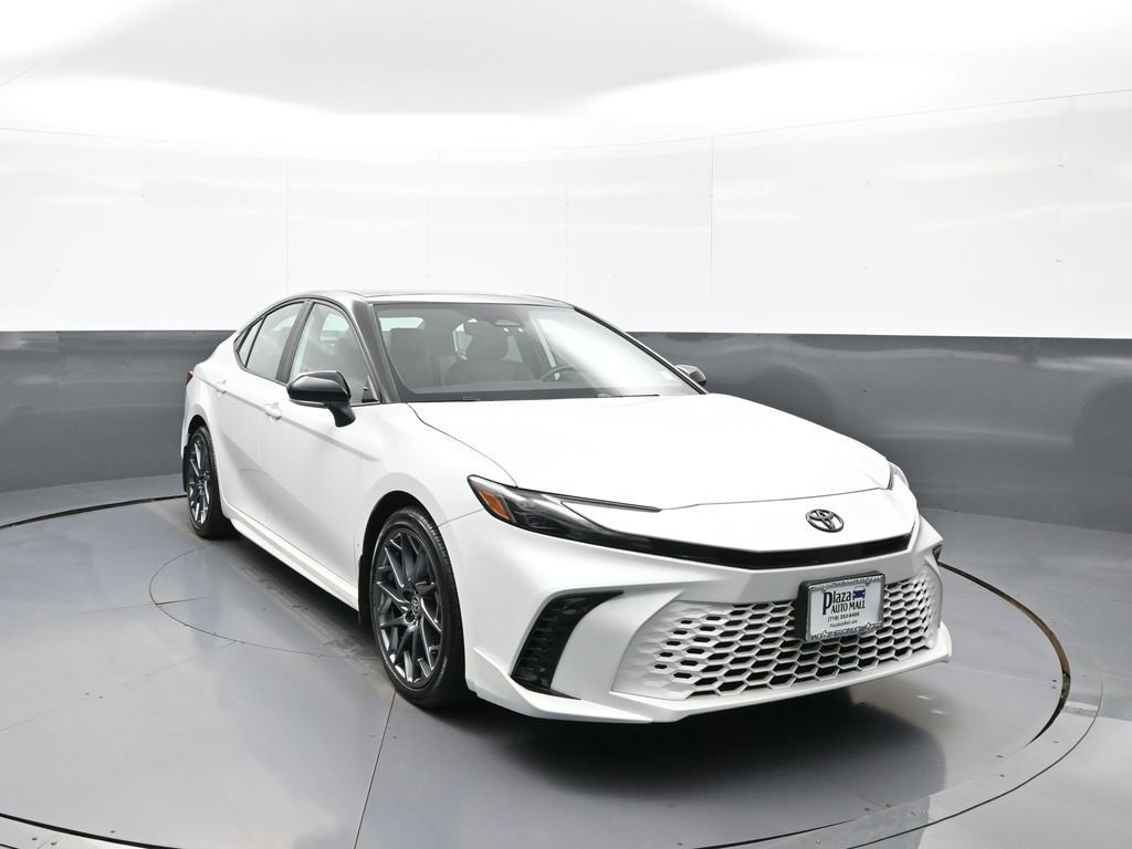 Certified 2025 Toyota Camry XSE AWD/4WD image 3