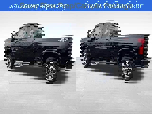 Used 2021 Chevrolet Silverado 2500 Custom w/ Custom Value Package image 7