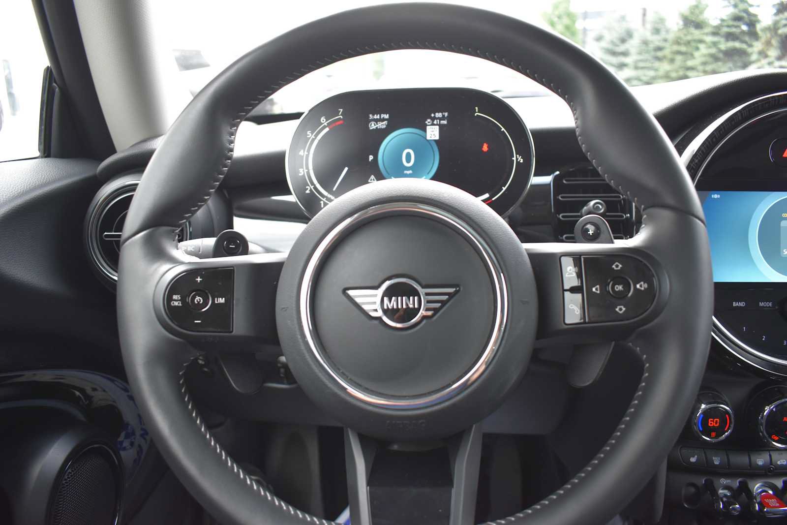Used 2024 MINI Cooper S FWD image 16