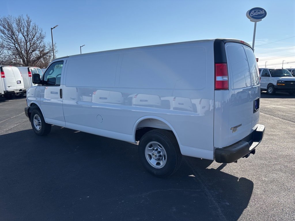 New 2025 Chevrolet Express 3500 Extended w/ Driver Convenience Package image 5