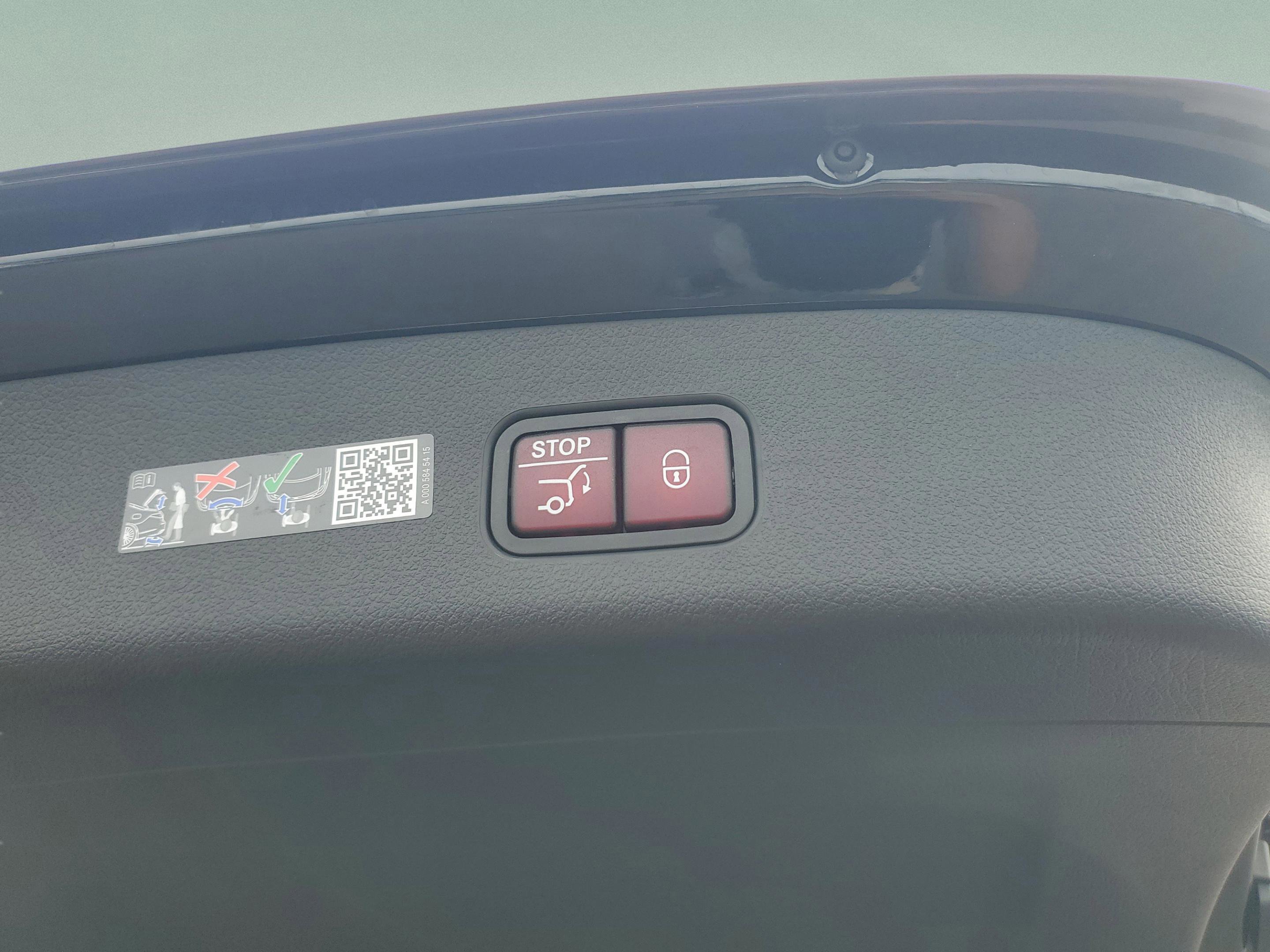 Certified 2026 Mercedes-Benz GLC 300 4MATIC image 7