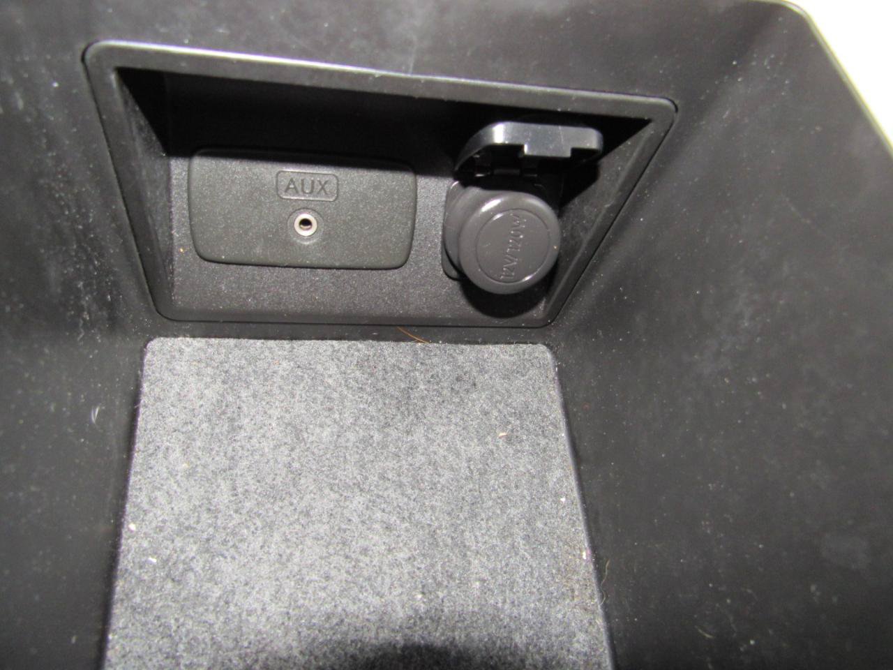 Used 2011 Subaru Outback 2.5i Premium AWD/4WD image 19
