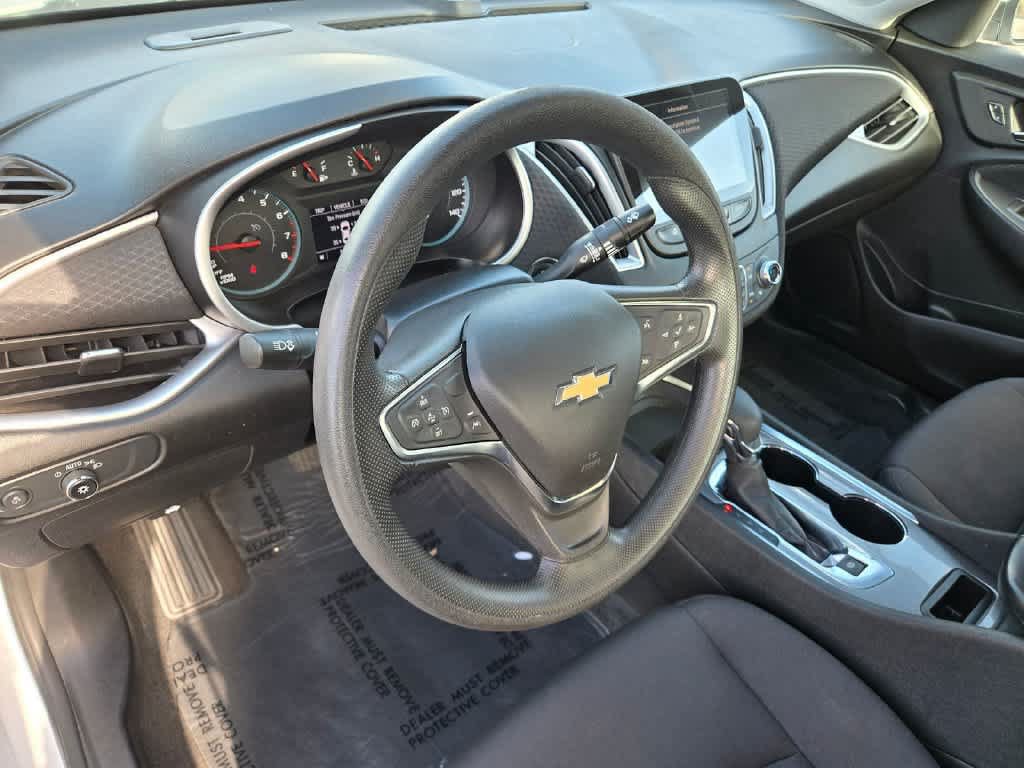 Used 2024 Chevrolet Malibu LT FWD image 10