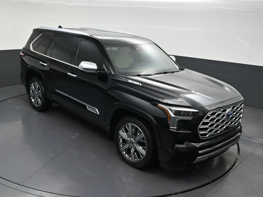 Used 2024 Toyota Sequoia Capstone AWD/4WD image 27