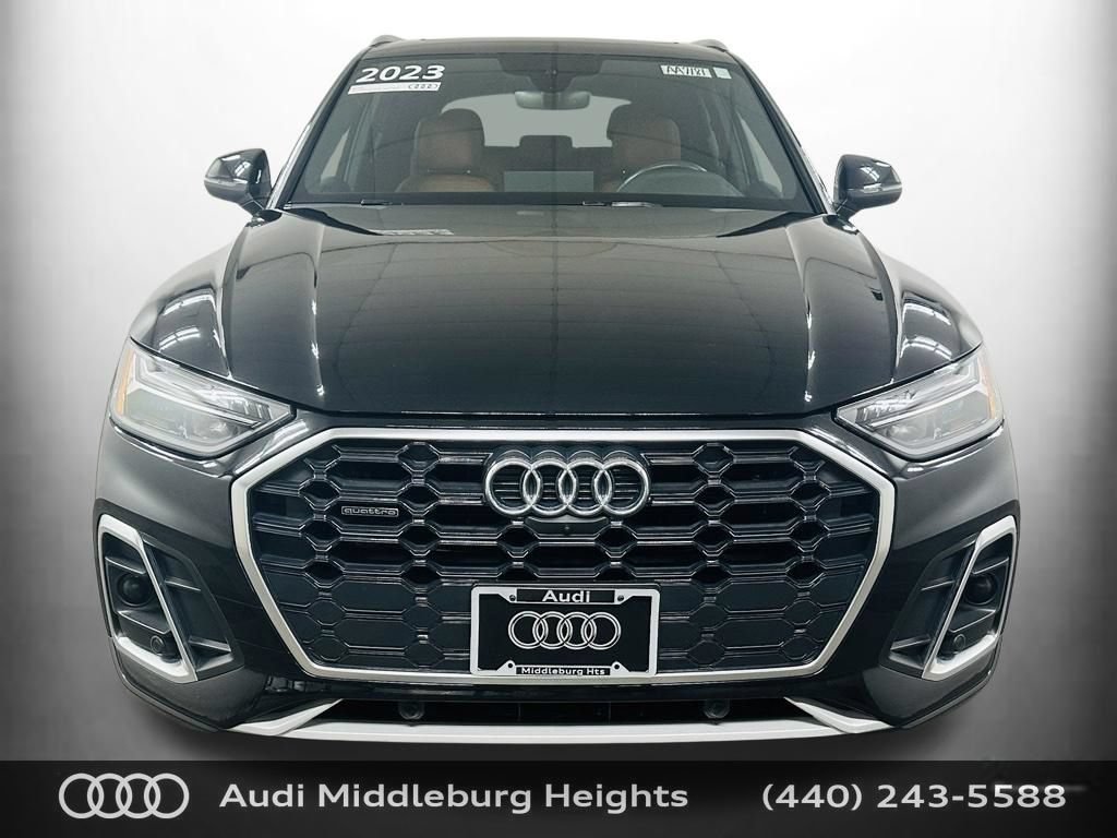 Certified 2023 Audi Q5 2.0T Premium Plus w/ Premium Plus Package AWD/4WD image 2