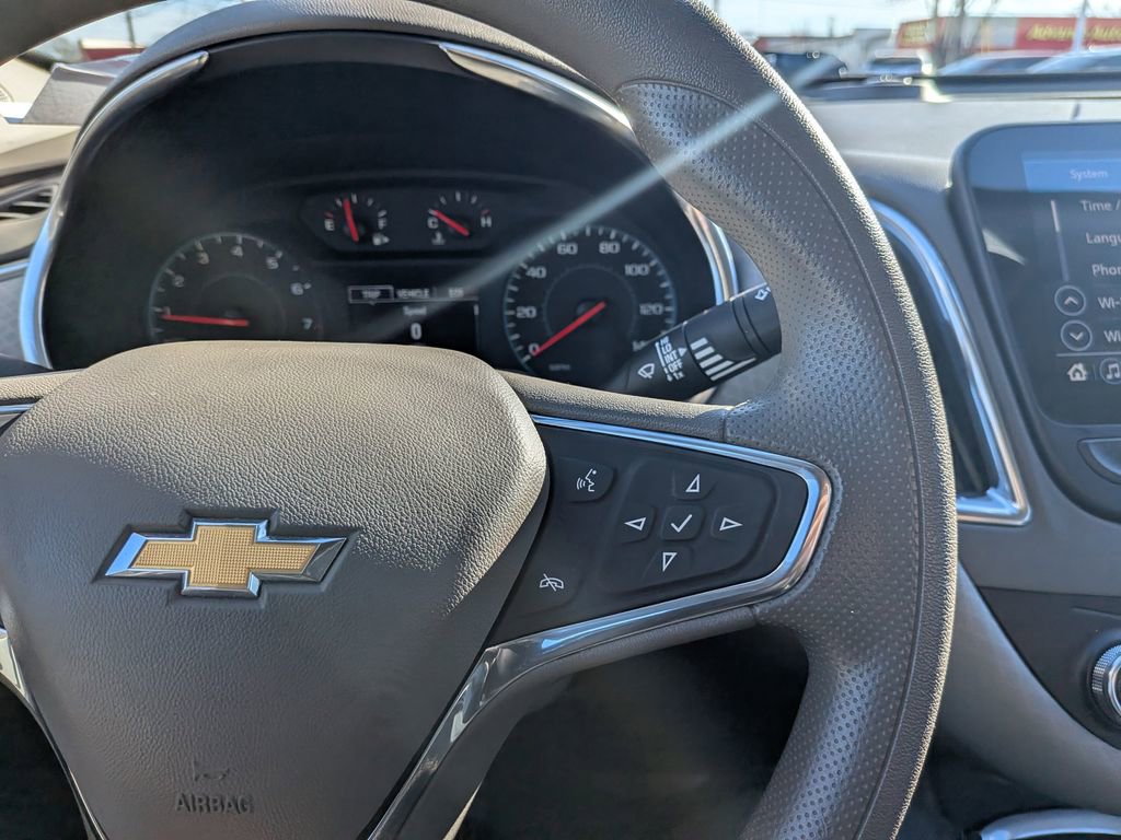 Used 2020 Chevrolet Malibu LT image 18