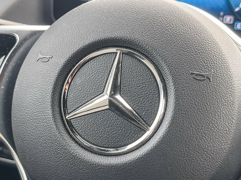 Used 2023 Mercedes-Benz GLA 250 image 21