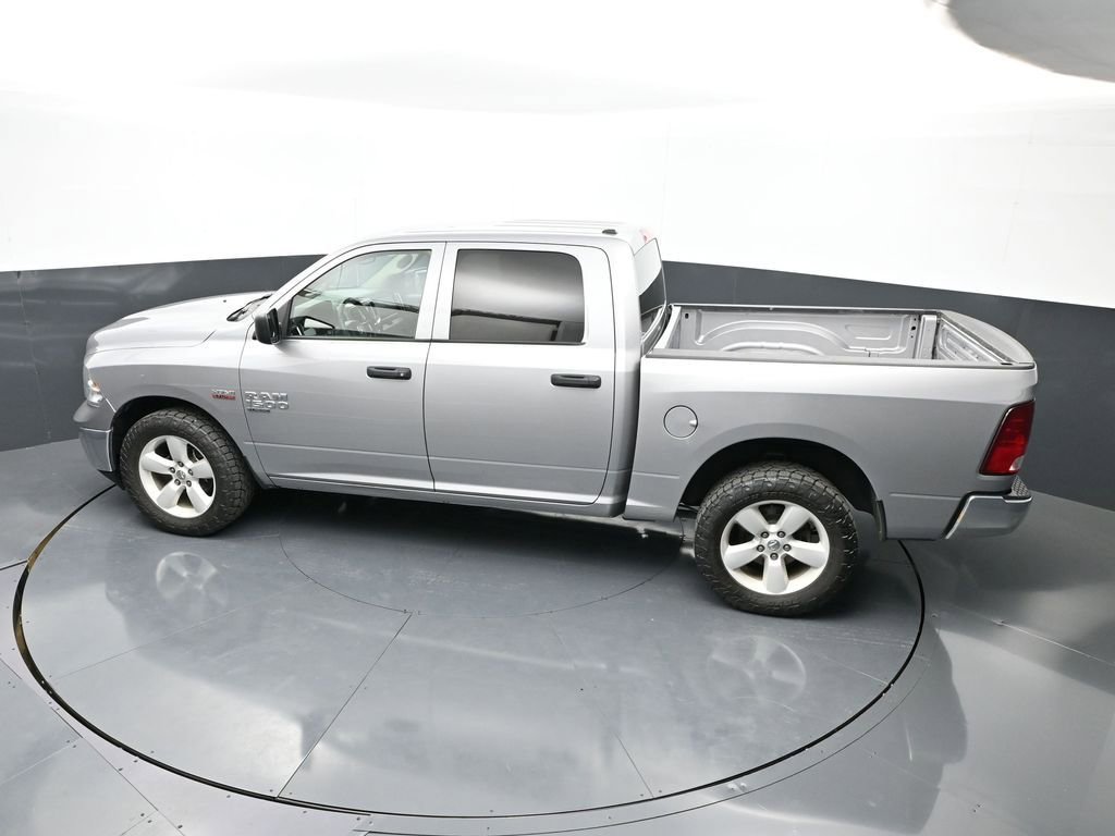 Used 2023 RAM 1500 Classic SLT image 35