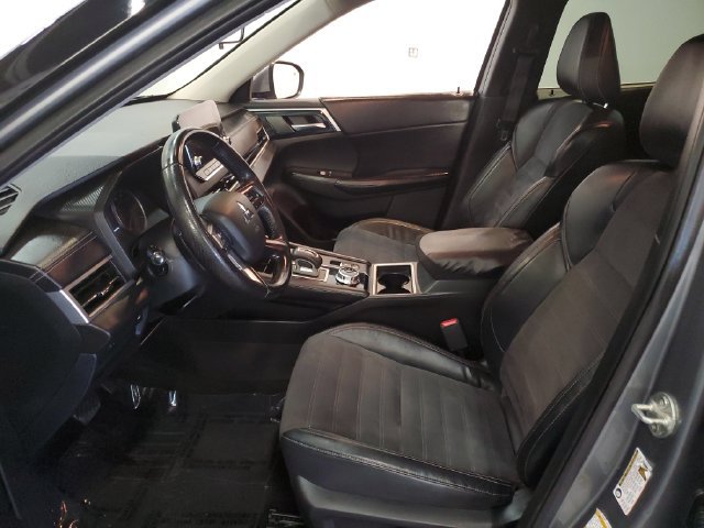 Used 2022 Mitsubishi Outlander SE AWD/4WD image 11