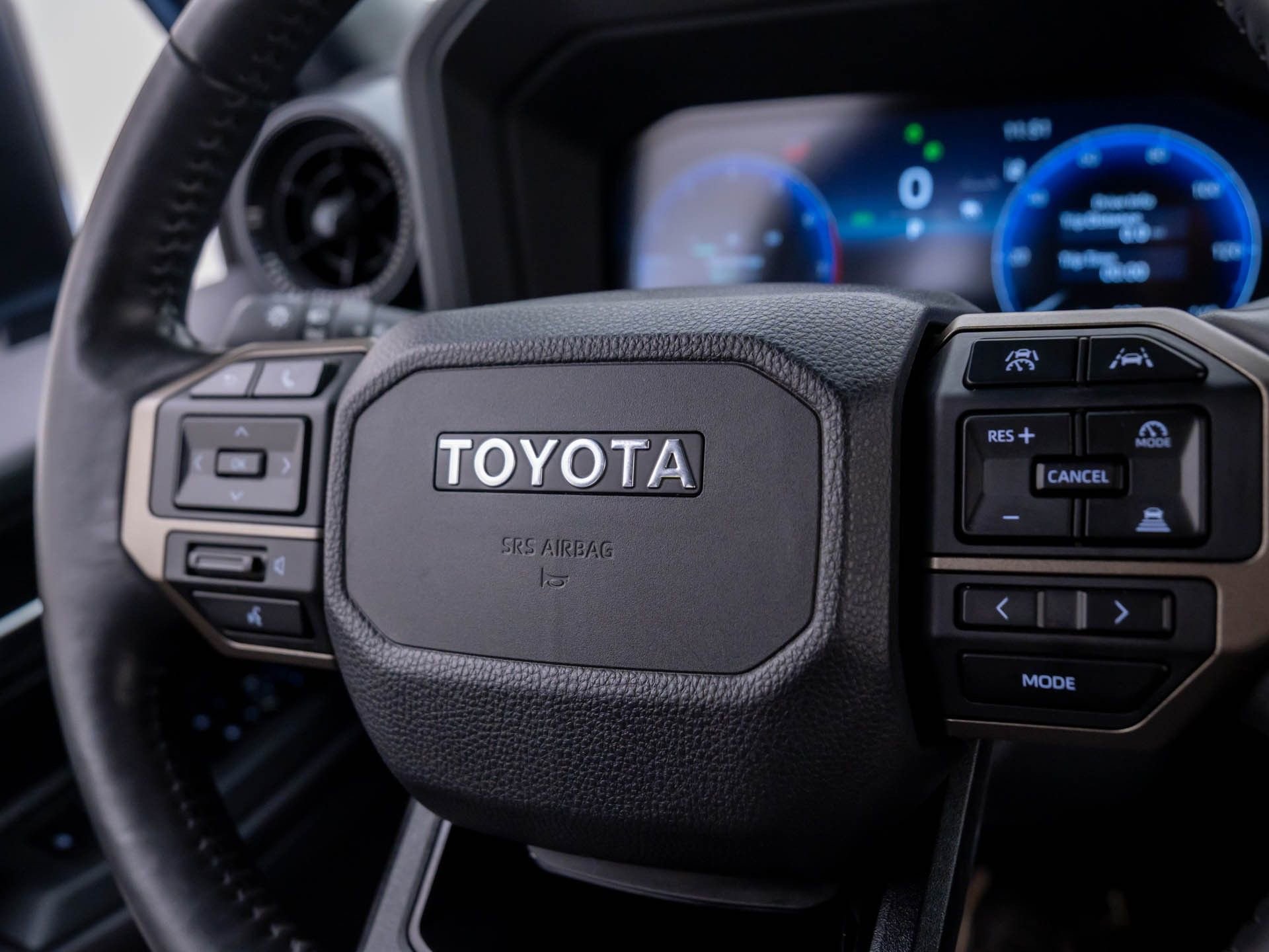 Used 2024 Toyota Land Cruiser image 20