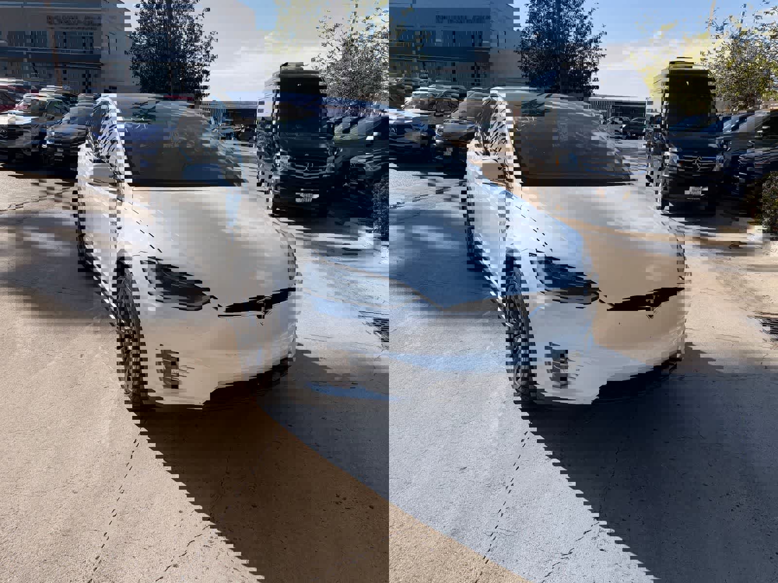 Used 2018 Tesla Model X 75D image 7