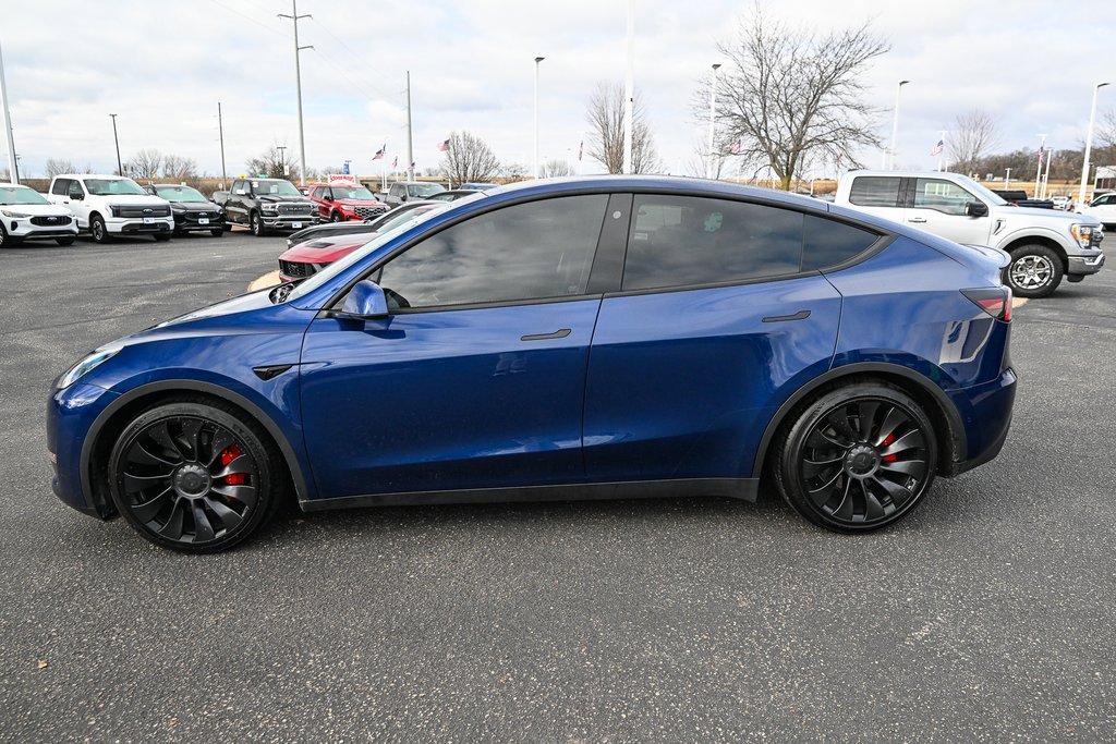 Used 2022 Tesla Model Y Performance image 8