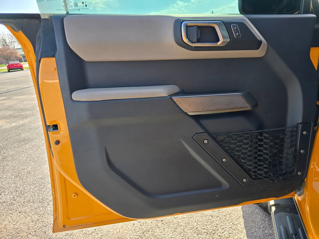 Used 2022 Ford Bronco Wildtrak image 15