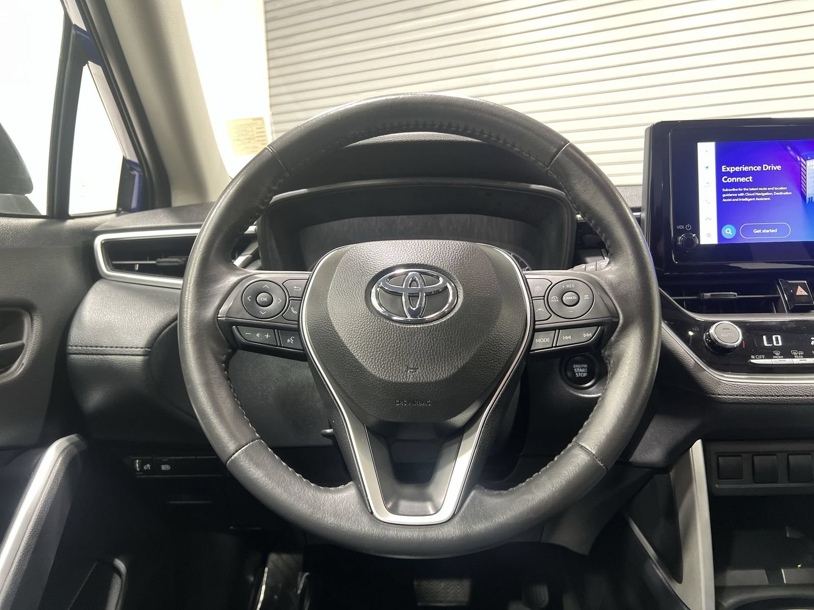 Used 2024 Toyota Corolla Cross LE w/ Moonroof Package AWD/4WD image 14