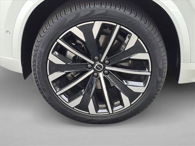 Used 2026 Volvo XC90 B6 Plus w/ Protection Package Premier AWD/4WD image 24