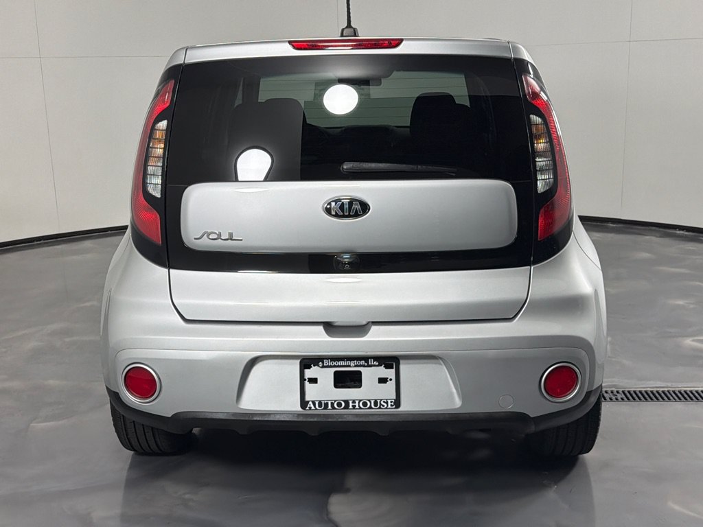 Used 2018 Kia Soul + FWD image 6