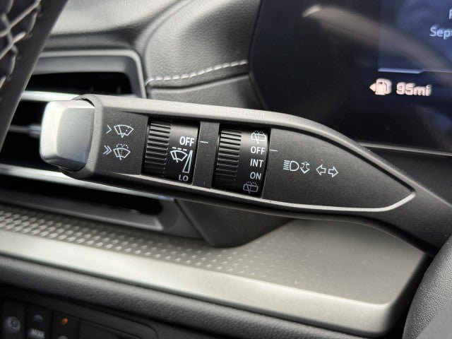 New 2027 Chevrolet Traverse LT FWD image 26