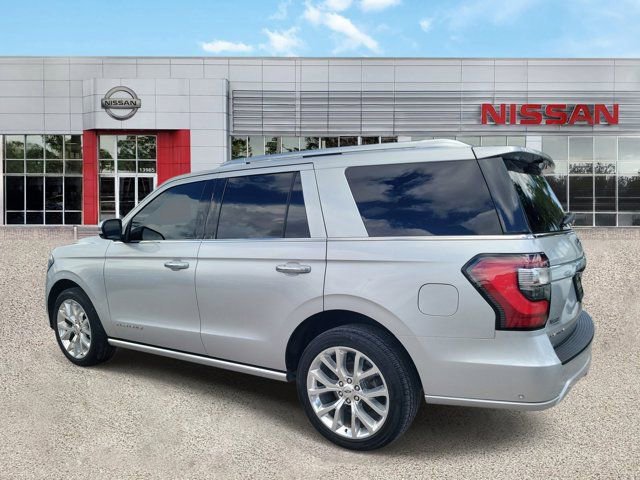 Used 2018 Ford Expedition Platinum RWD image 4