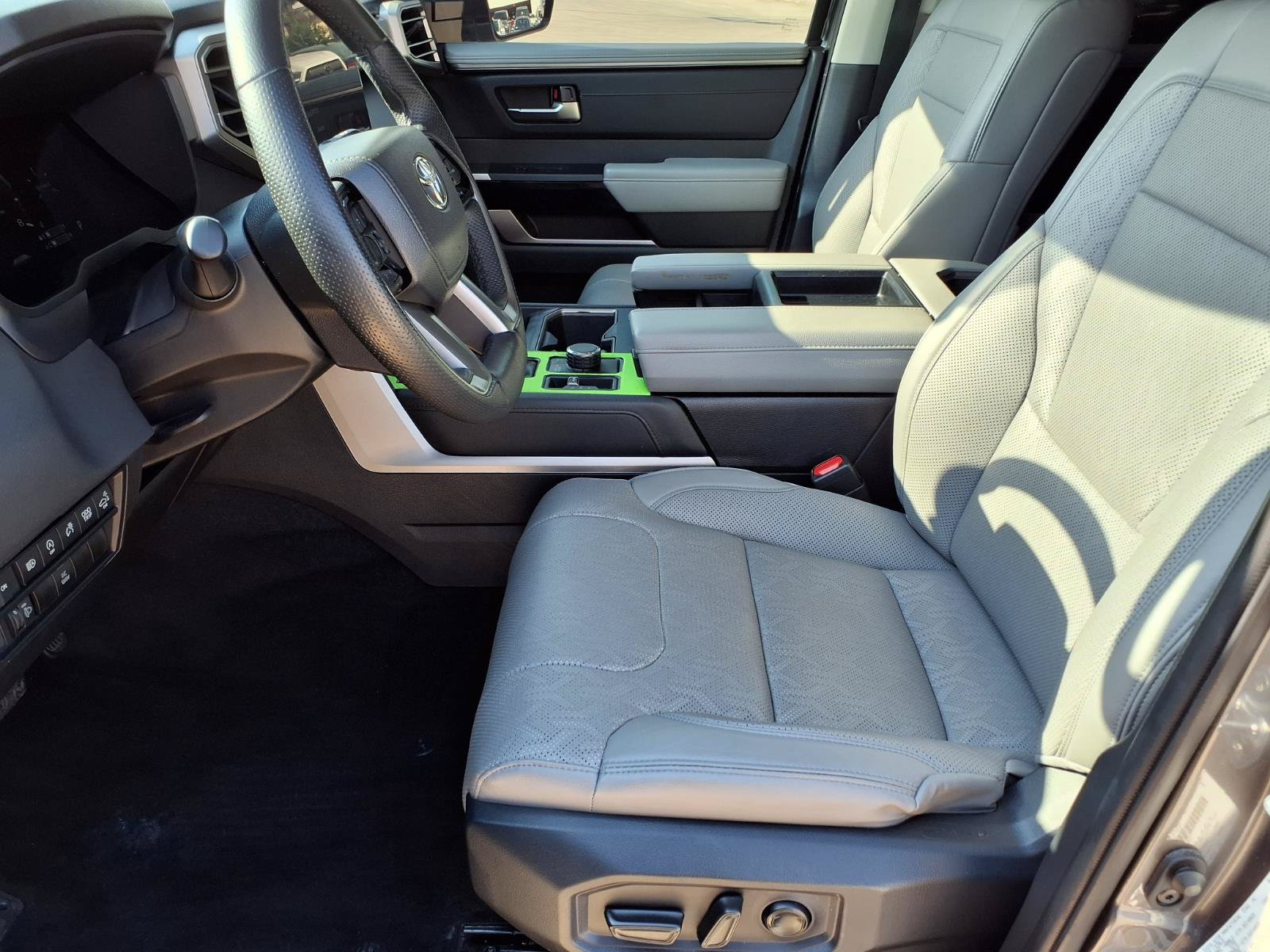 Used 2024 Toyota Tundra Limited w/ Power Package AWD/4WD image 12
