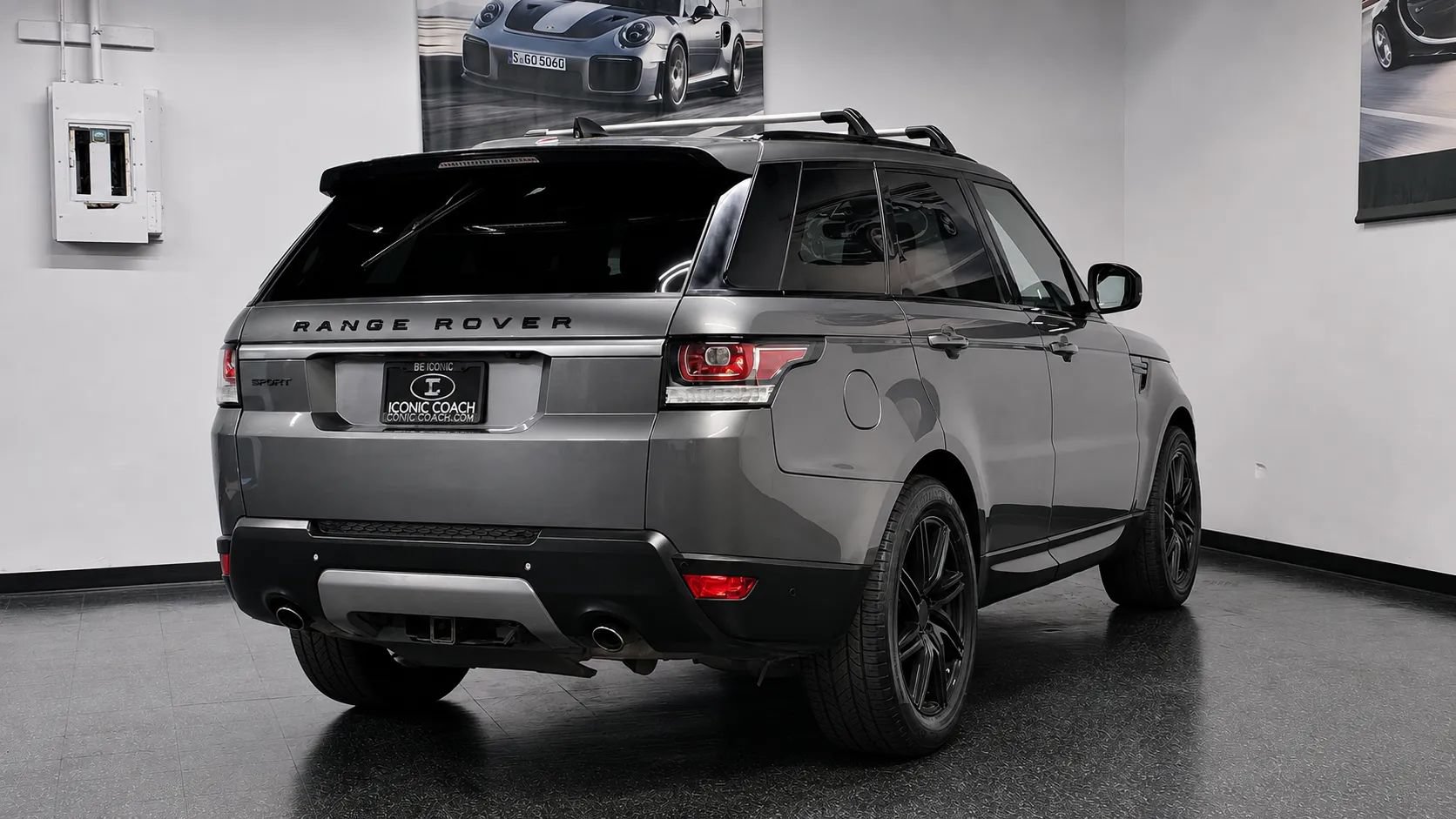 Used 2017 Land Rover Range Rover Sport SE AWD/4WD image 22