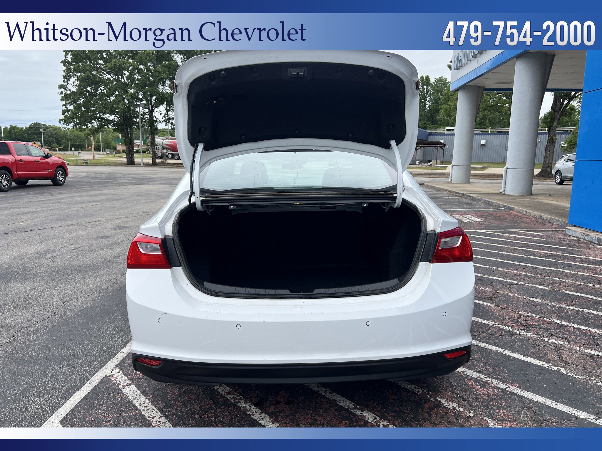 Used 2024 Chevrolet Malibu LT FWD image 31