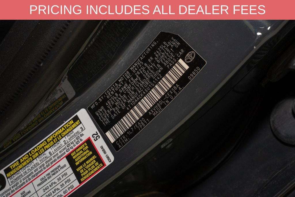 Used 2025 Toyota Camry SE FWD image 20