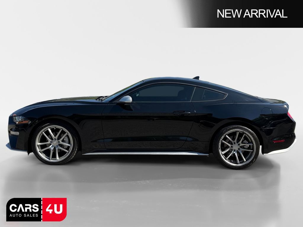 Used 2022 Ford Mustang Coupe RWD image 4