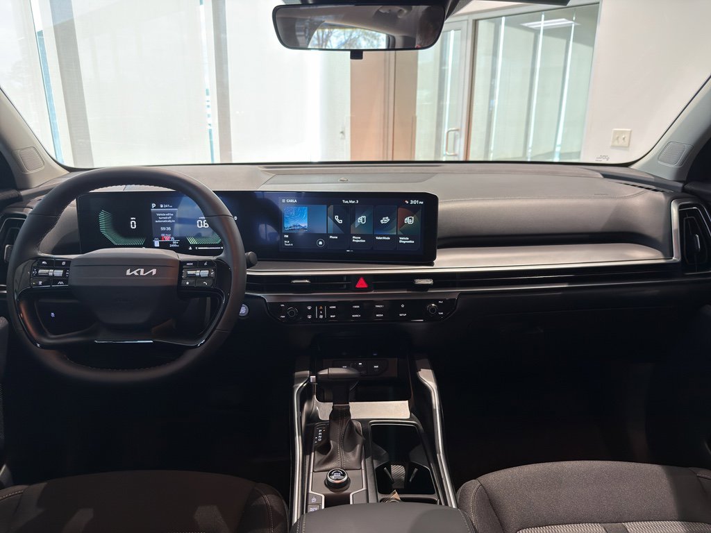 Certified 2026 Kia Sorento LX image 15
