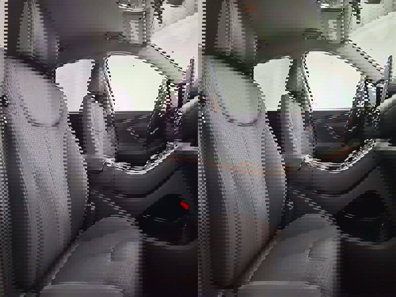 Used 2023 Hyundai Santa Fe SEL image 21