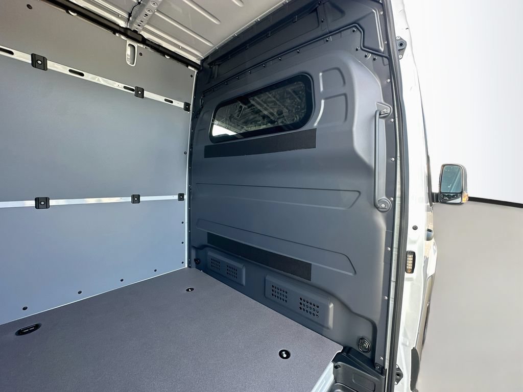 New 2026 Mercedes-Benz Sprinter 2500 image 32