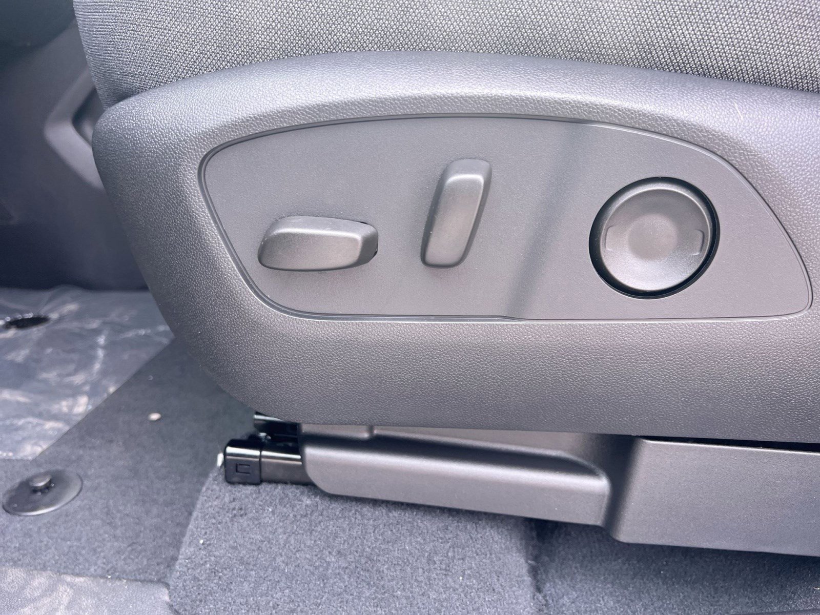 New 2026 GMC Sierra EV Elevation image 13