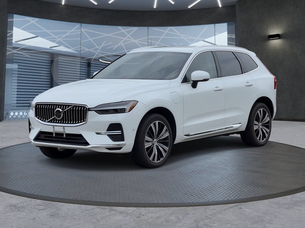 Used 2023 Volvo XC60 T8 Ultimate AWD/4WD image 2