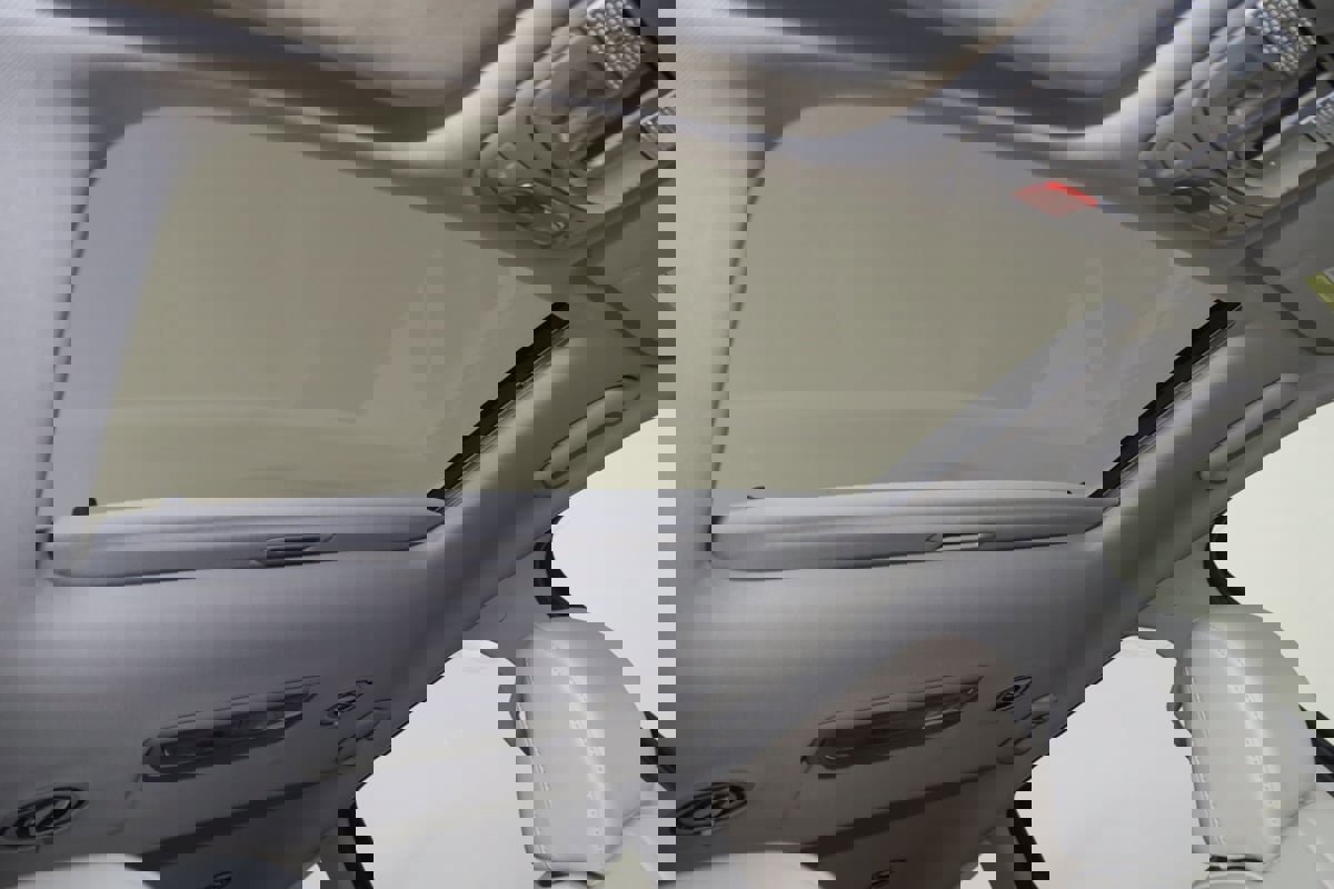 Used 2024 Kia Telluride S w/ S Sunroof Package image 11