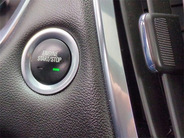 Certified 2023 Chevrolet Traverse RS image 18