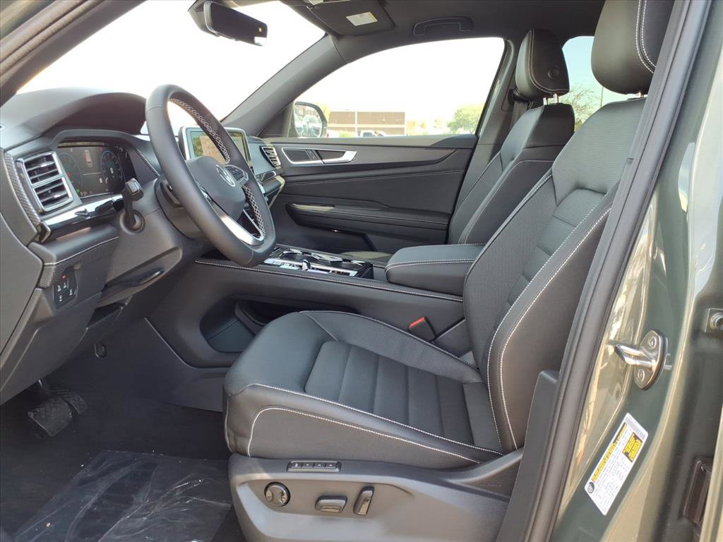 New 2026 Volkswagen Atlas Cross Sport SEL image 13