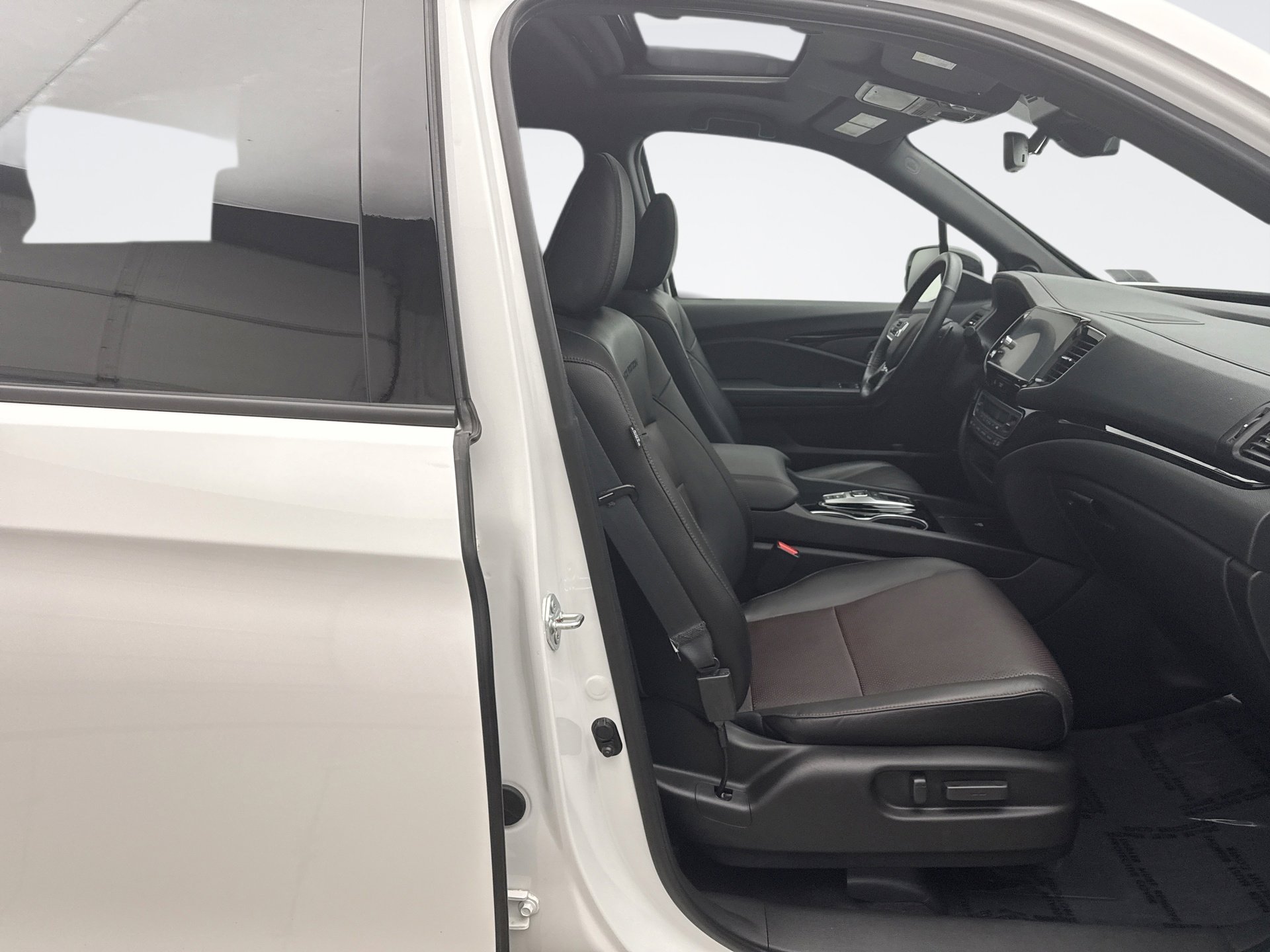 Used 2024 Honda Ridgeline Black Edition image 18
